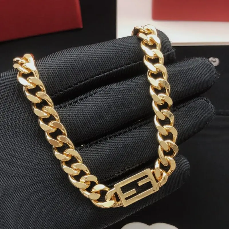 fendi collier s_122a7ab3